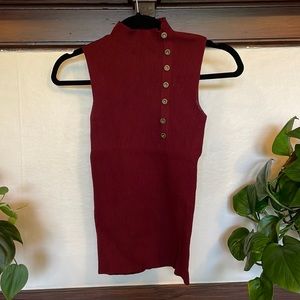 🌼3/$25 Mock neck maroon knit tank